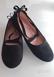 Ballerine scamosciate n. 35 pari al nuovo