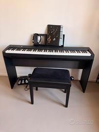 Pianoforte digitale Yamaha P-45 e accessori