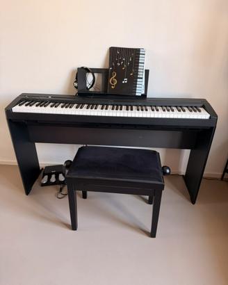 Pianoforte digitale Yamaha P-45 e accessori