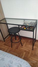 Tavolino in ferro IKEA