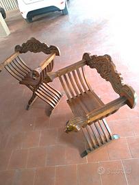 Sedie savonarola teste di leone