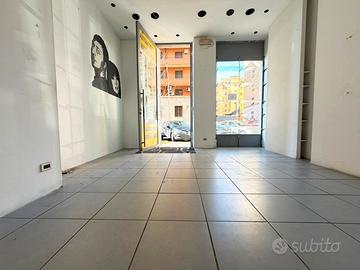 Locale commerciale - zona espero