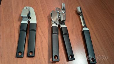set 3 utensili cucina spremiaglio apriscatole leva