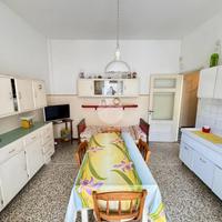 3 LOCALI A SESTRI LEVANTE