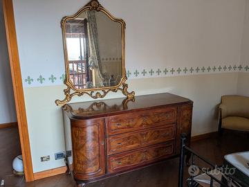 armadio e cassettiera con specchio in radica