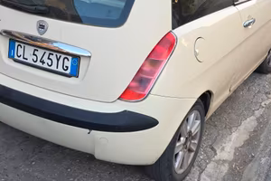 LANCIA Y 1.2 BENZINA 2004