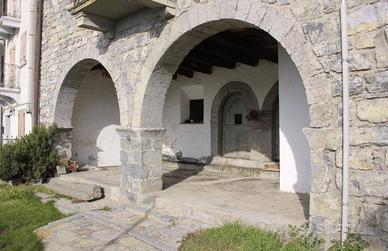 Immobile in asta di 328 m² con 4 locali a Serina