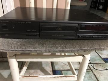 Technics compact disc player sl-pg390