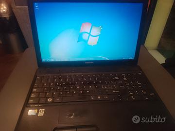 PC portatile con borsa x custodia viaggio