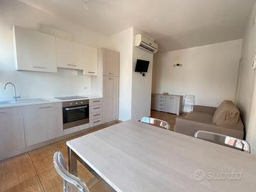 Trilocale con balconi abitabili e posto auto