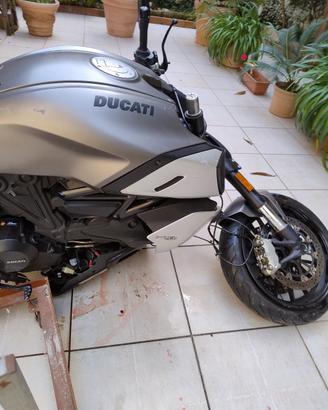 ducati diavel 1260