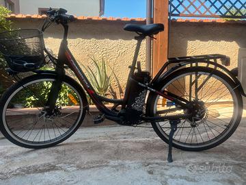 Bicicletta FORMENTERA con pedalata assistita