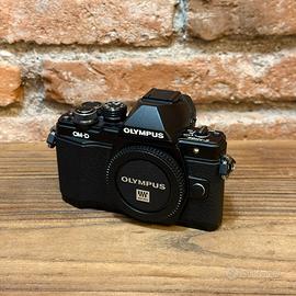 Olympus OM-D E-M10 Mark II