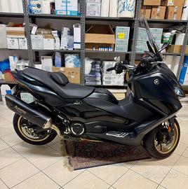Yamaha t max 560 tech max dark petrol