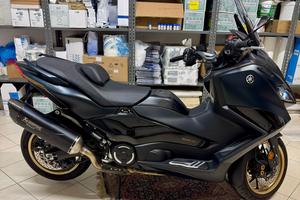 Yamaha t max 560 tech max dark petrol