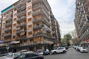 3 LOCALI A ROMA