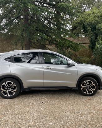 HONDA HR-V 1.6 i-DTEC Executive Navi ADAS