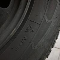 Peugeot 208 gomme invernali
