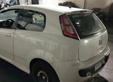 Ricambi Grande punto 1.3 75 cv
