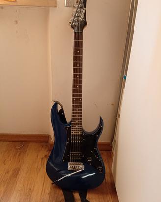 chitarra elettrica e amplificatore