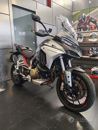Ducati Multistrada V4 S Travel & Radar