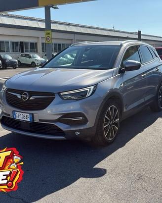 Opel Grandland X 1.6 Hybrid4 Plug-In AWD