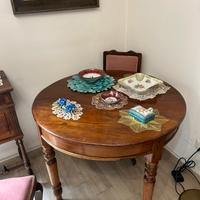 Tavolo tondo allungabile in noce