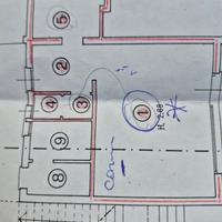 Locale adibito a negozio parucchiere