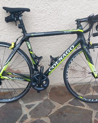bici strada carbonio