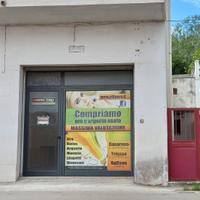 Locale comnerciale