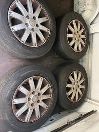 Gomme 215/65/ 16 c