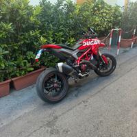ducati hypermotard 821