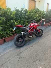 ducati hypermotard 821