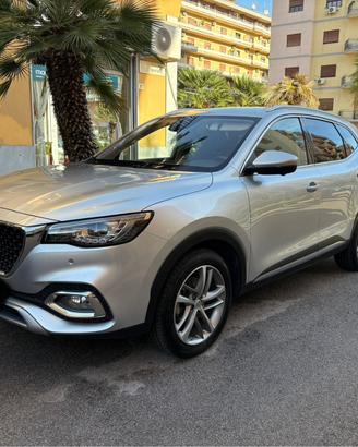 MG EHS Plug-in Hybrid - Exclusive