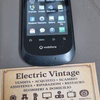 1122NN-Smartphone Vodafone 858 Smart