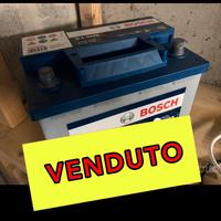 Batteria per auto BOSH S4-005