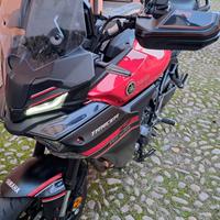 Moto Tracer 9  2025  Full