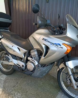 moto Honda Transalp 