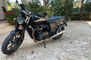 Triumph Street Twin 900