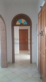 Attico / Mansarda di 105 m² con più di 5 locali a 