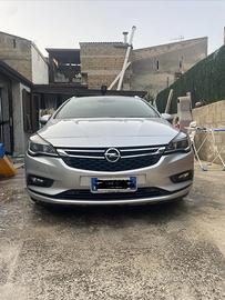 Opel Astra 2018 full