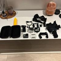 Gopro Hero 5 black con accessori