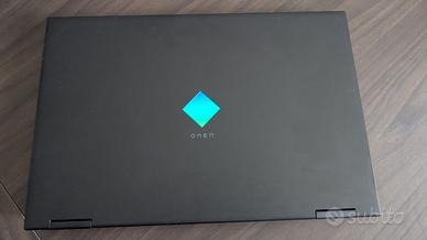 HP OMEN 15 - i7-10750H - RTX 2060 6GB - 16GB RAM