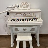 Pianoforte verticale bianco Bontempi per bambini