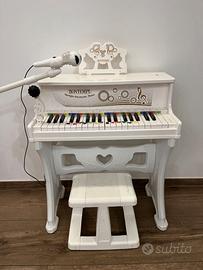 Pianoforte verticale bianco Bontempi per bambini