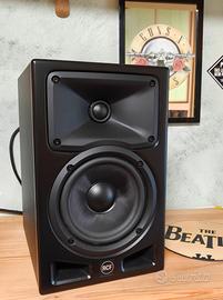 Singolo monitor RCF Ayra pro6 