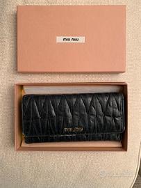 Portafoglio Miu Miu donna originale