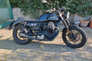 Moto Guzzi V7 III - 2020