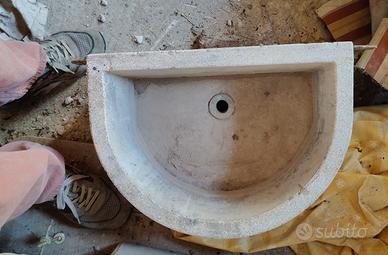 Lavandino in cemento/graniglia per esterno