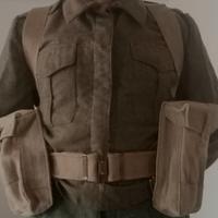 Giacca e buffetteria Inglese seconda guerra mondia